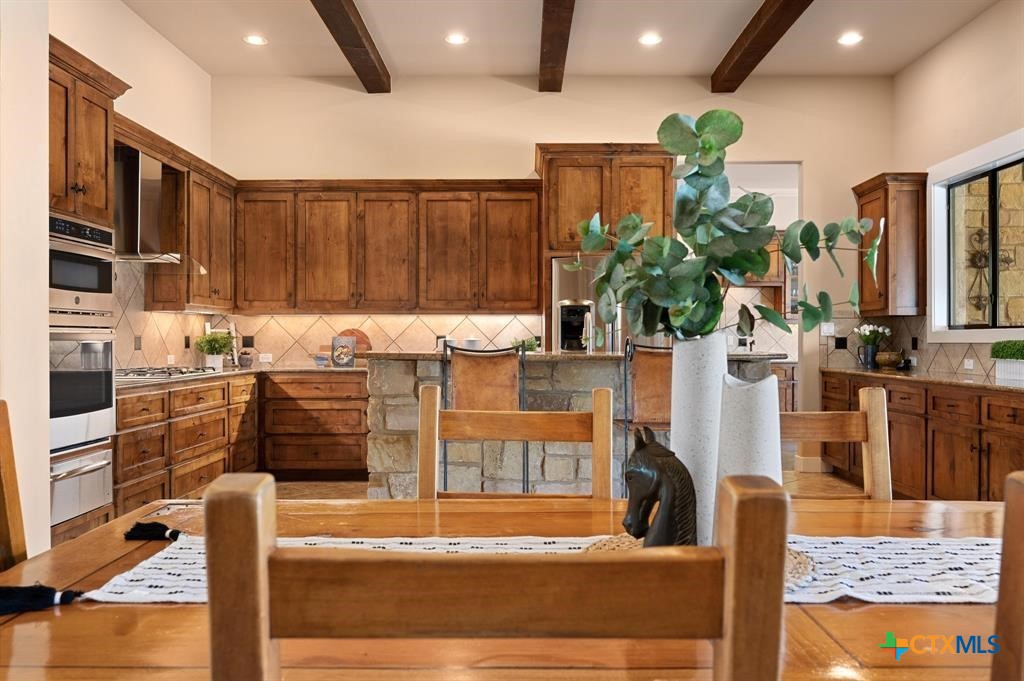 3315 Deer Trail