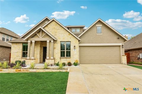 Photo of 527 Pecan Forest, New Braunfels, TX 78130 (MLS # 611270)