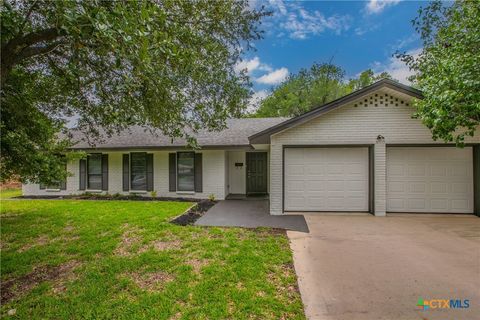 213 E Upshaw Avenue Temple TX 76501