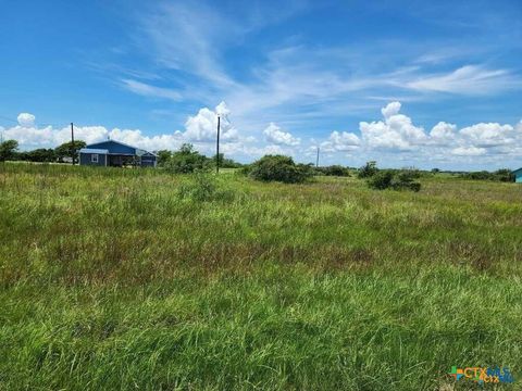 Photo of 78 Redfish Lane, Palacios, TX 77465 (MLS # 606685)