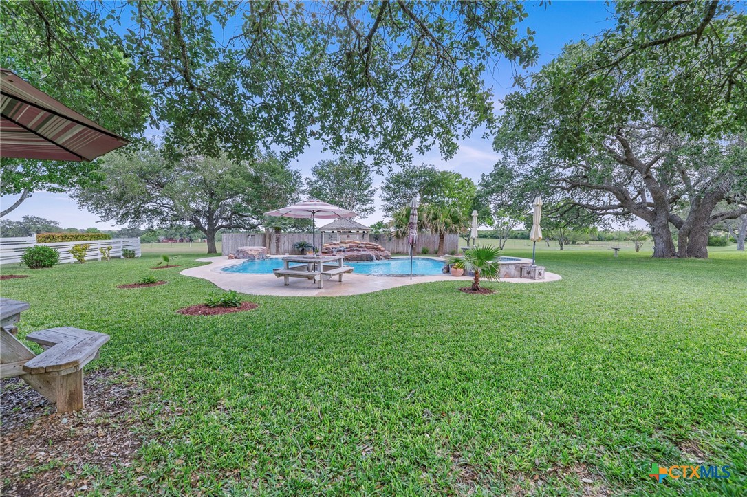 3052 Charco Road