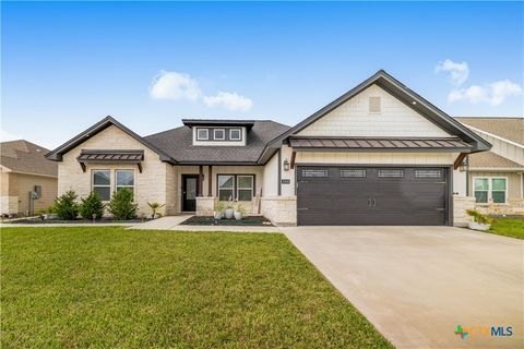 Photo of 504 Town Hall Lane, Victoria, TX 77904 (MLS # 608854)