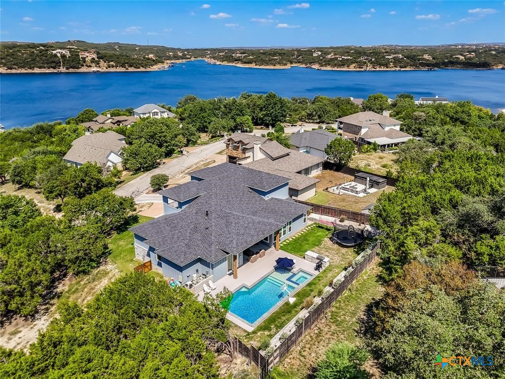 233 Lakefront Drive