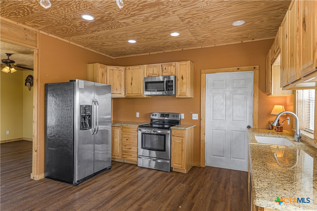 4526 State Highway 111