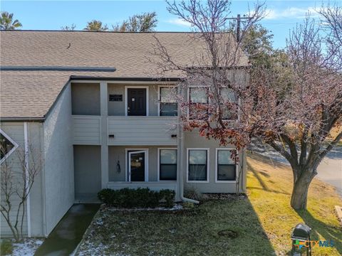 Photo of 604 Highcrest Drive #511, Granite Shoals, TX 78654 (MLS # 603389)