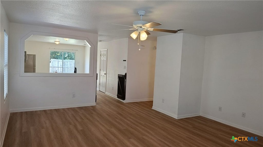 Photo of 4504 Indigo Drive, Killeen, TX 76542 (MLS # 622809)