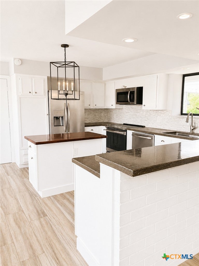1820 Triple Peak Drive