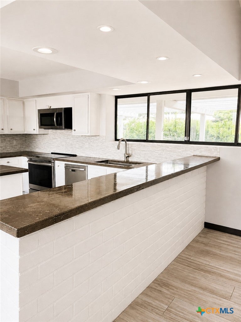 1820 Triple Peak Drive