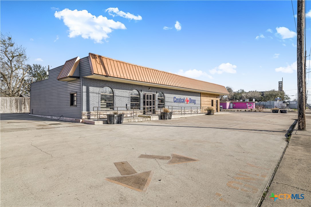 3502 N Laurent Street A