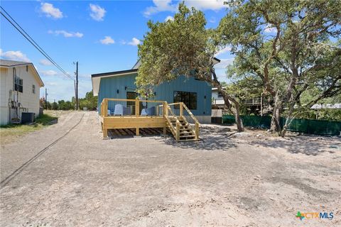 A home in Canyon Lake