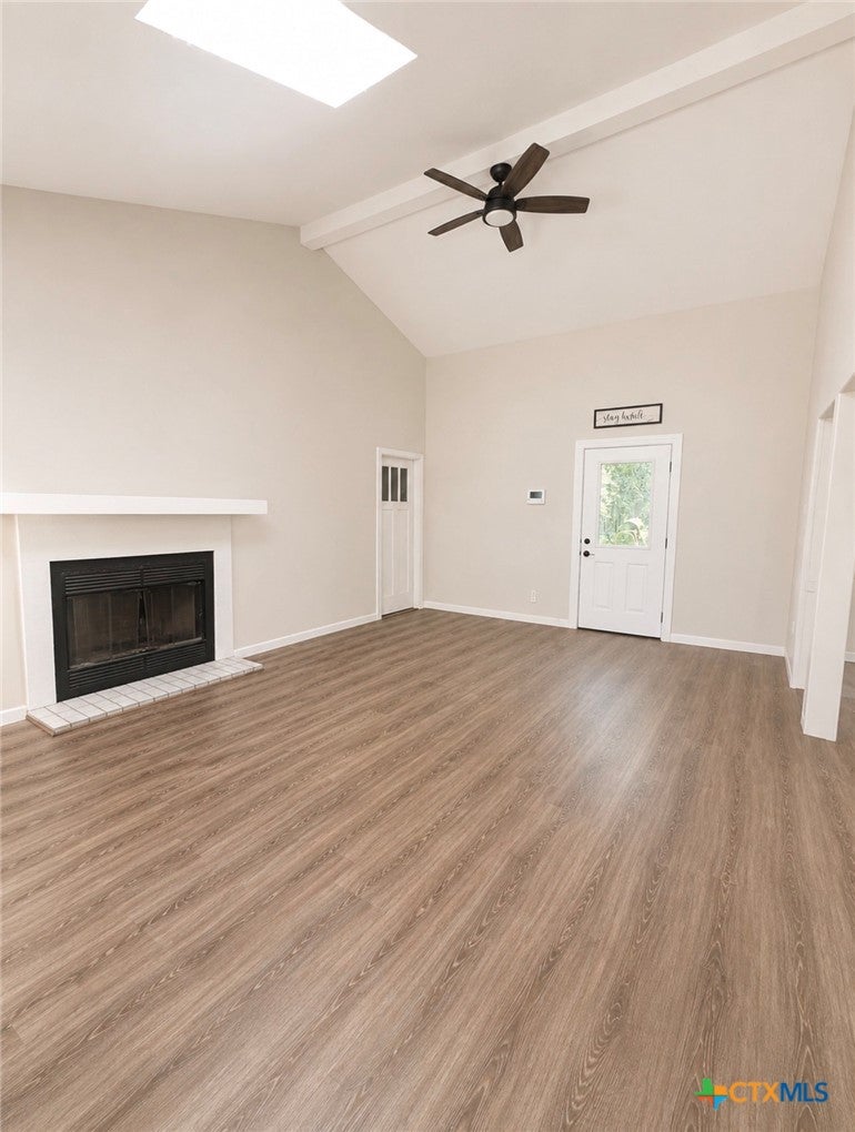 1104 Moss Lane