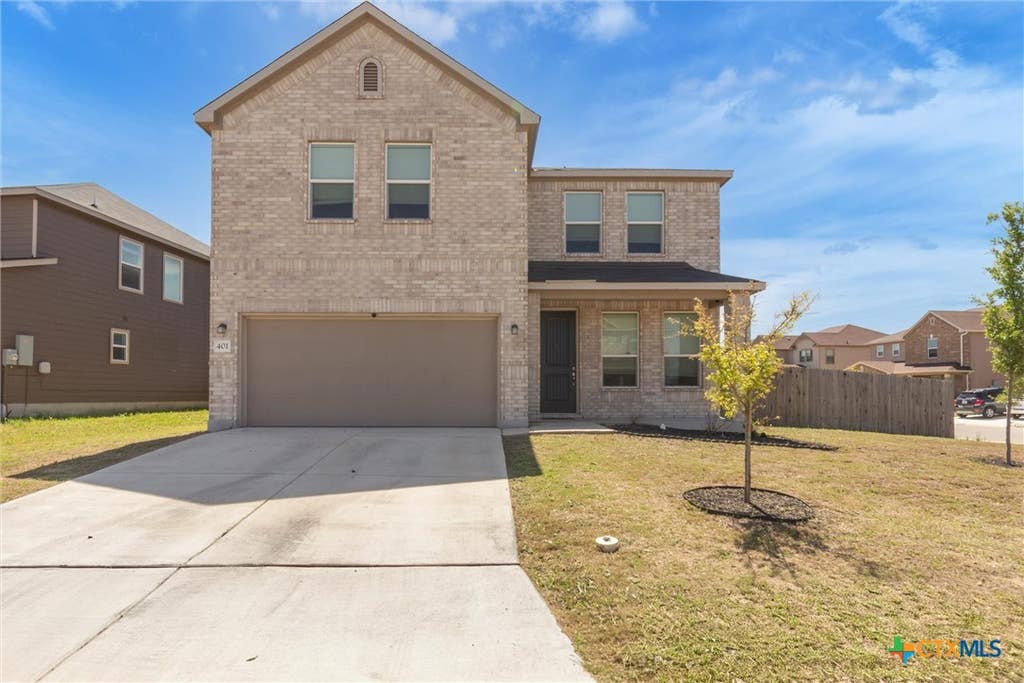 Photo of 401 Briarfield Drive, Seguin, TX 78155 (MLS # 608067)