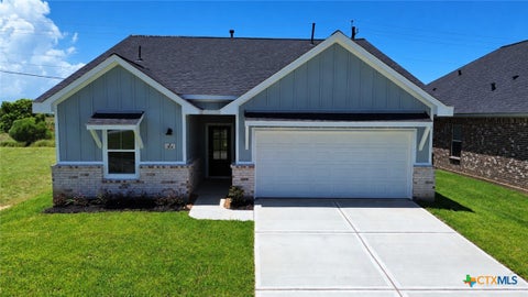 Photo of 304 Cardinal Drive, Port Lavaca, TX 77979 (MLS # 626913)