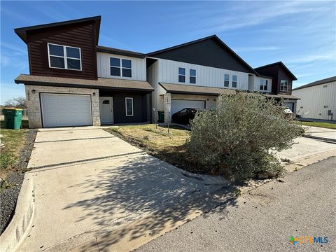 1838-1850 Royal Loop Belton TX 76513