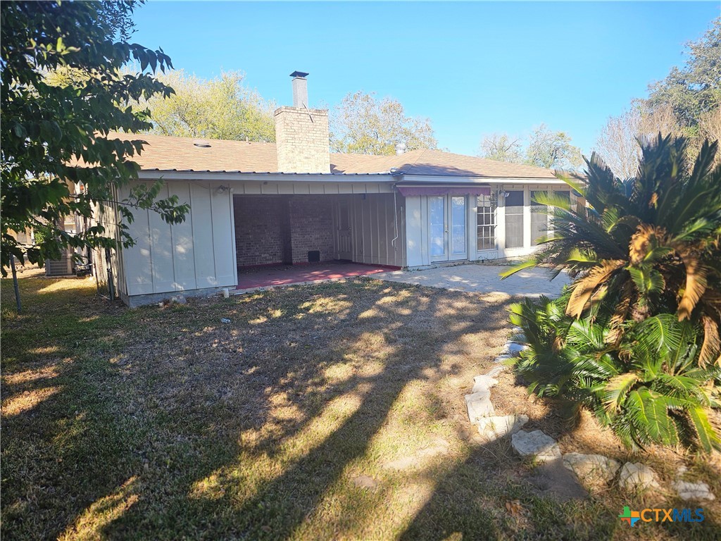 607 W Johnson Street