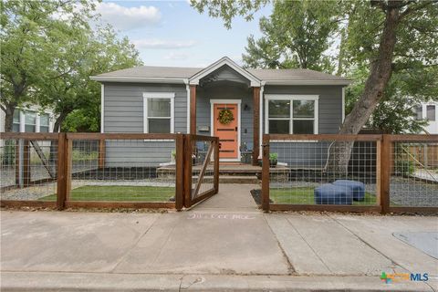 Photo of 3403 King Street, Austin, TX 78705 (MLS # 613826)
