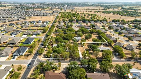 Photo of 7420 E Poison Oak Road, Temple, TX 76502 (MLS # 607662)