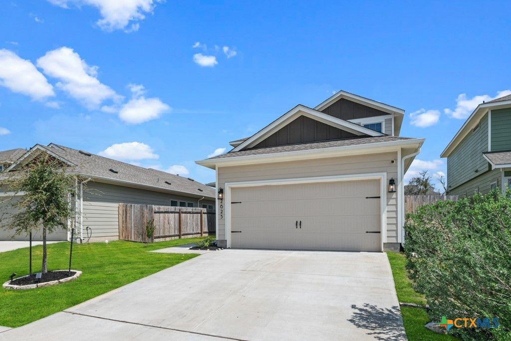 Photo of 2625 Brand Iron Drive, San Marcos, TX 78666 (MLS # 614123)