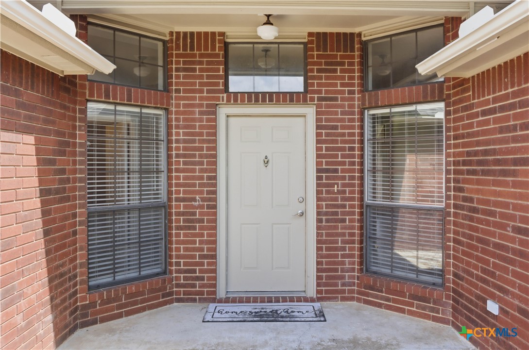 2311 Creek Drive