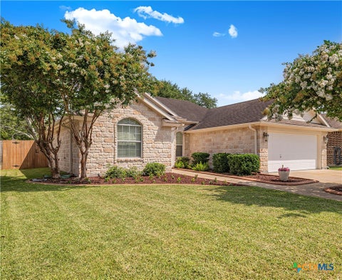 Photo of 308 Green Gable Drive, Victoria, TX 77904 (MLS # 623871)