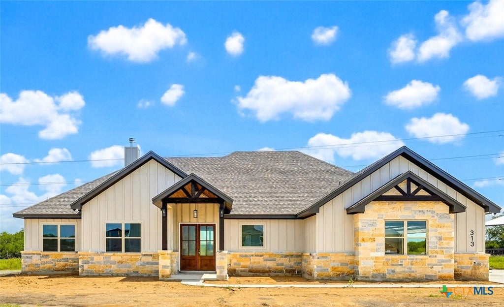 Photo of 313 Farmhouse Drive, Marion, TX 78124 (MLS # 615182)