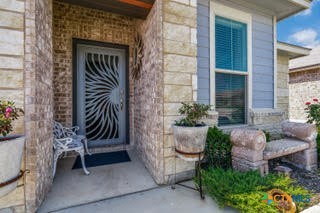 8907 Stonehollow Drive