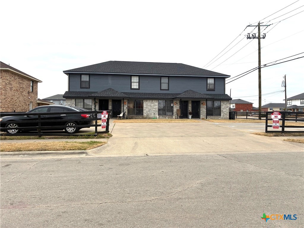 1112 Shanarae Circle