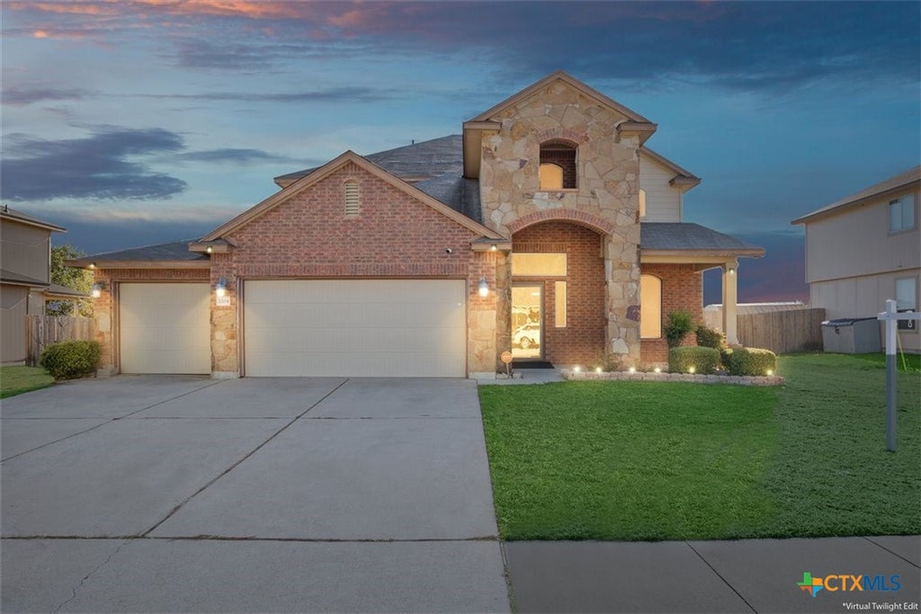 Photo of 2204 Mike Drive, Copperas Cove, TX 76522 (MLS # 625804)