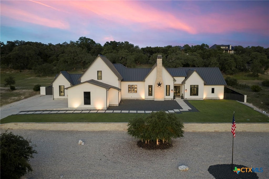 Photo of 5955 Colin Ridge, New Braunfels, TX 78132 (MLS # 617322)