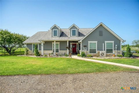 1940 County Road 335 Shiner TX 77984