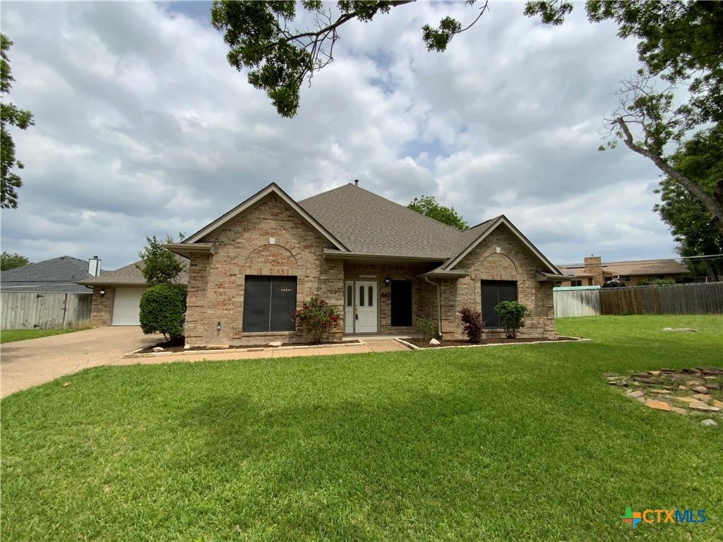 Photo of 1809 Wolverine Trail, Harker Heights, TX 76548 (MLS # 609478)