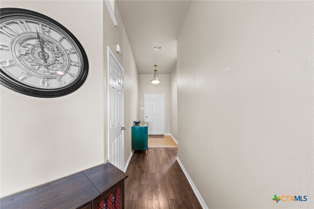 7831 Redbrush
