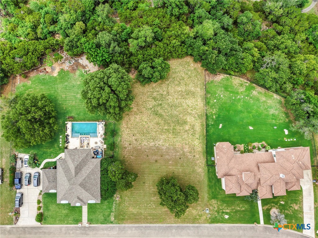 1384 Niagara Heights