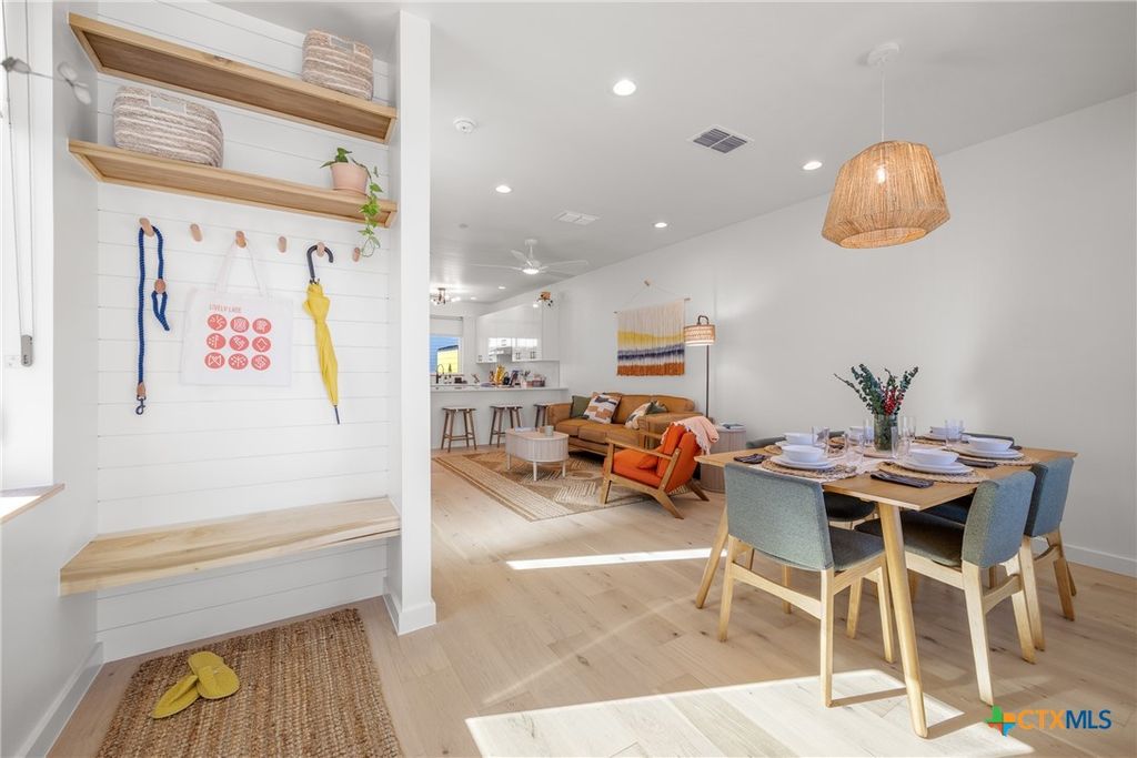 Photo of 102 Lively Lane #B, San Marcos, TX 78666 (MLS # 576030)