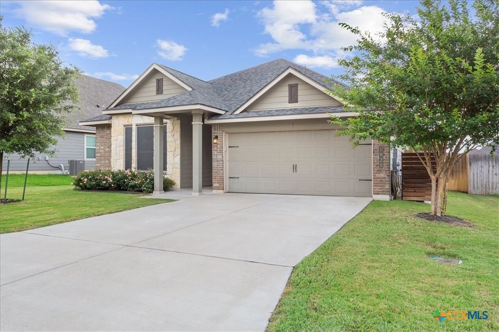 Photo of 1925 Bayou Wood Lane, Temple, TX 76502 (MLS # 616522)