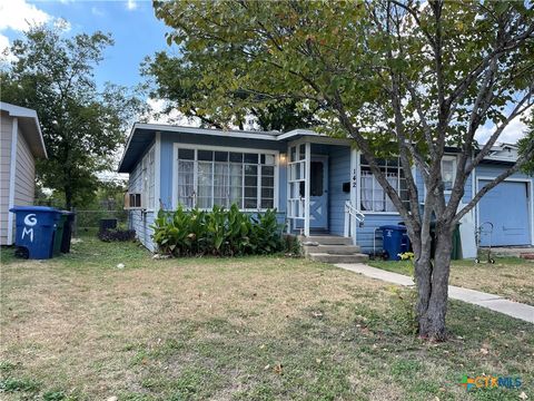 142 Freiling San Antonio TX 78213