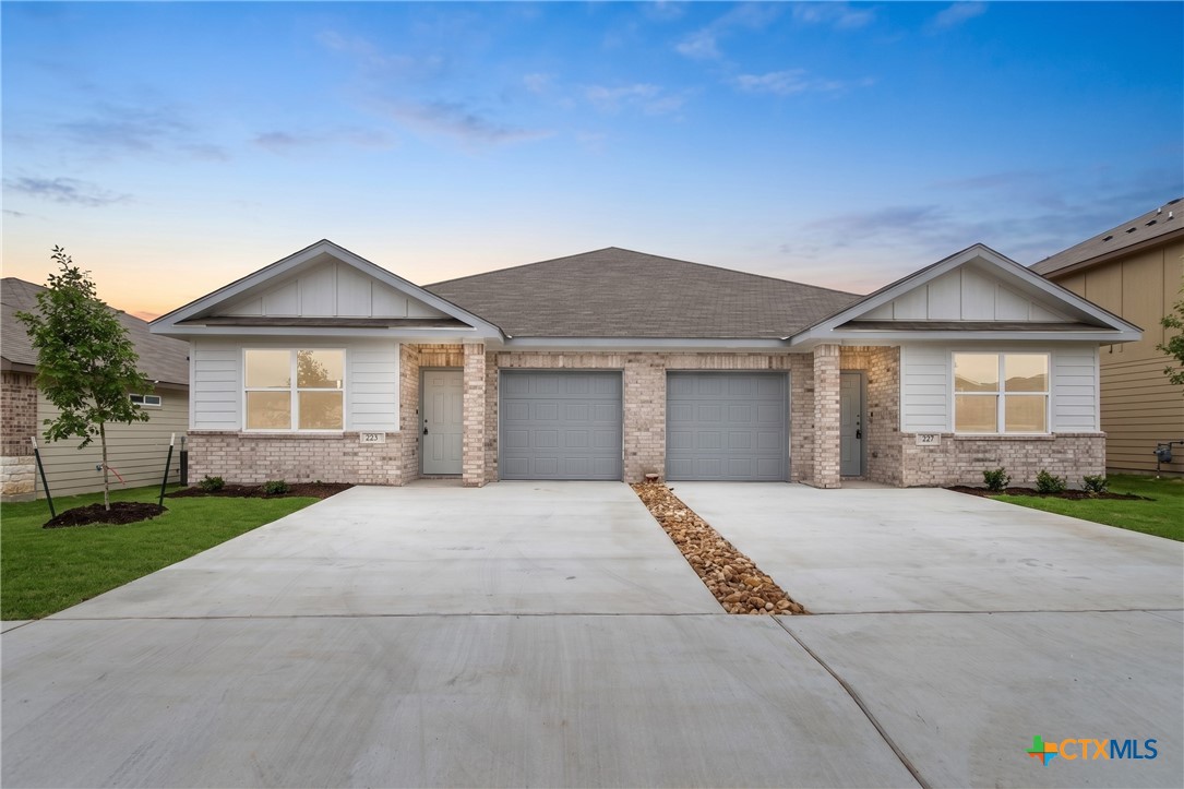 Photo 1 of 10 — 227 Green Valley Drive, Copperas Cove, TX 76522