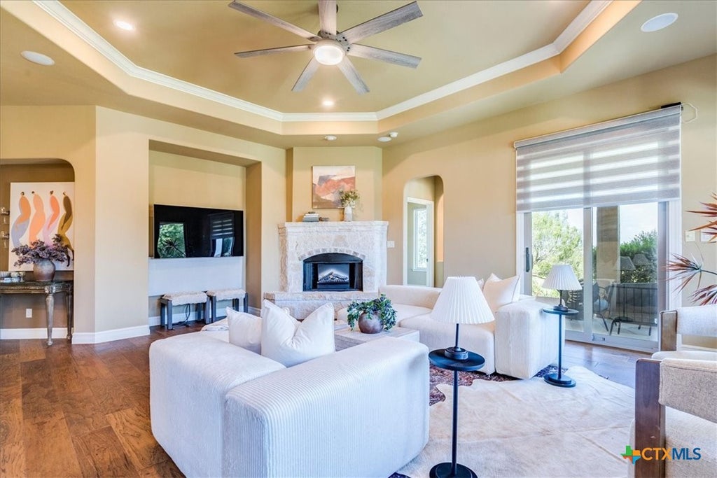Photo of 260 Long Creek Boulevard, New Braunfels, TX 78130 (MLS # 627212)