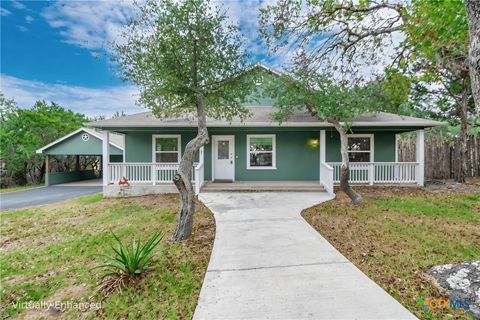 Photo of 1737 Scenic View Drive, Canyon Lake, TX 78133 (MLS # 609281)