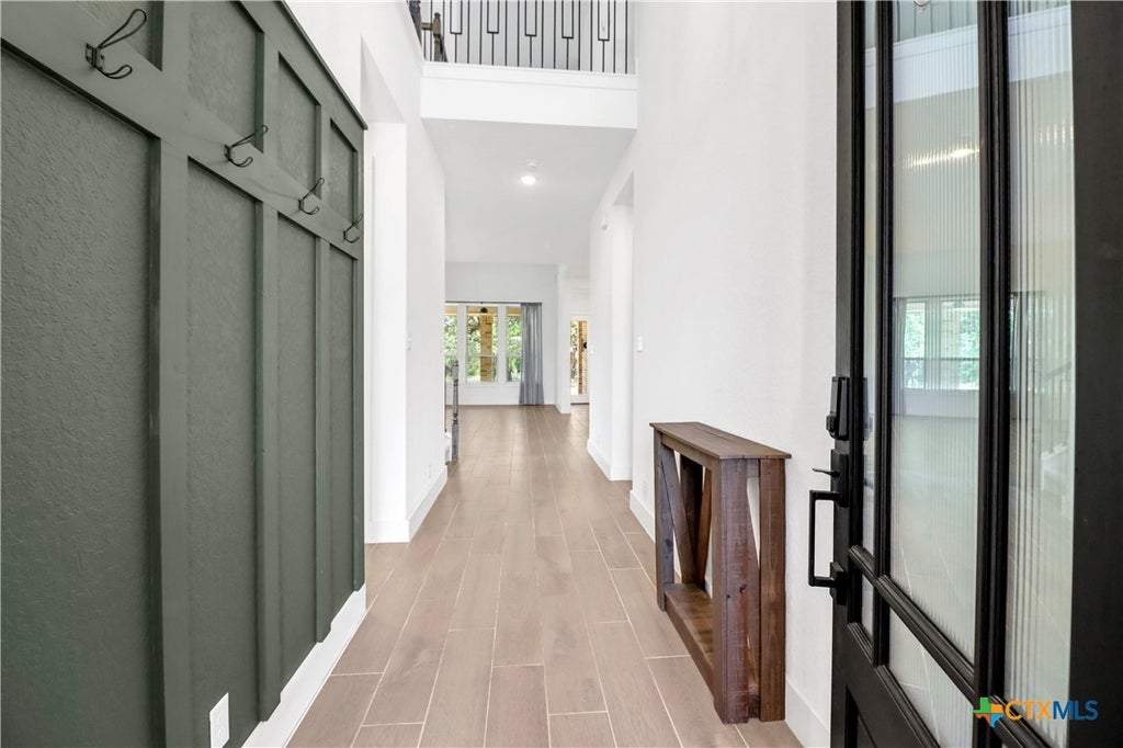 Photo of 1421 Escarpment, New Braunfels, TX 78132 (MLS # 620307)