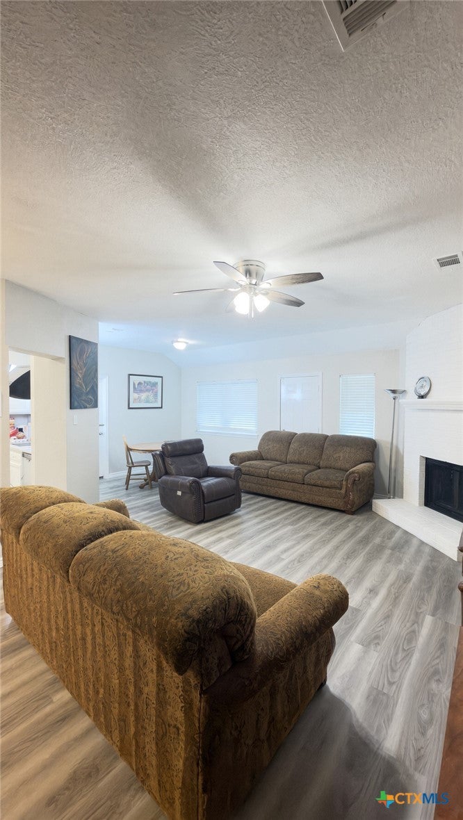 Photo of 5001 Acorn Creek Trail, Killeen, TX 76542 (MLS # 625898)