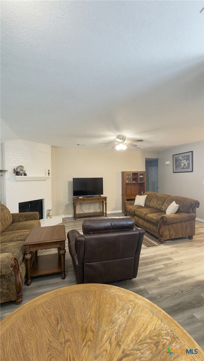 Photo of 5001 Acorn Creek Trail, Killeen, TX 76542 (MLS # 625898)