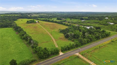Photo of 11615 Kingsbury Road, Kingsbury, TX 78638 (MLS # 614795)