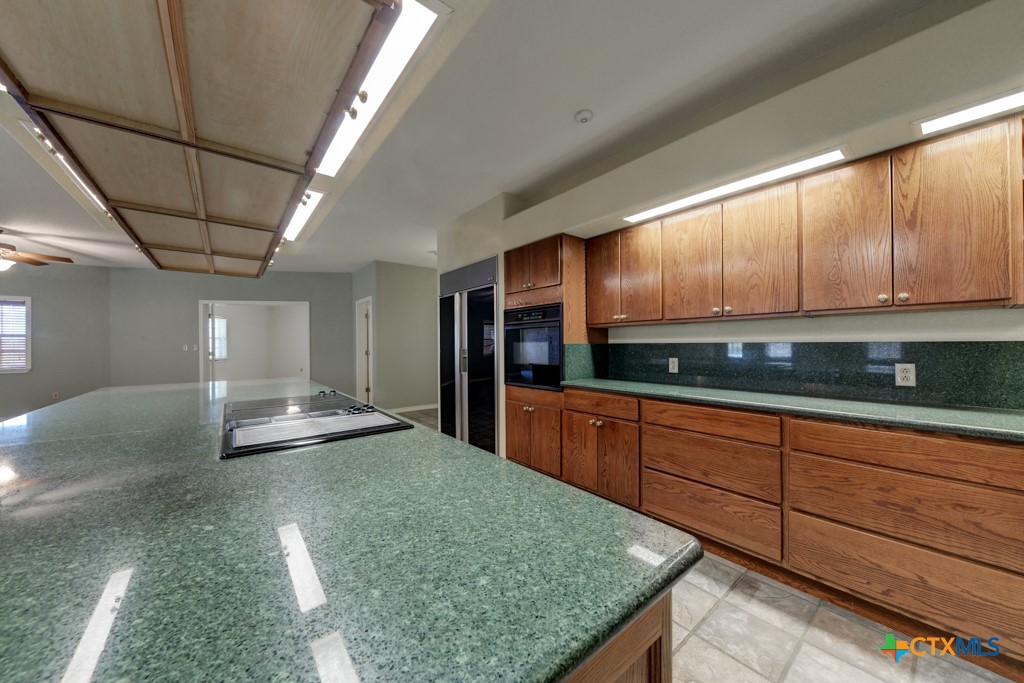 New Braunfels, Texas 78130, United States, ,Commercial,Active,44714