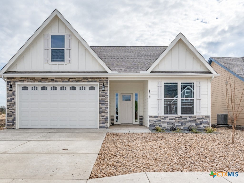 Photo of 178 Lost Maples Way, Marion, TX 78124 (MLS # 611798)