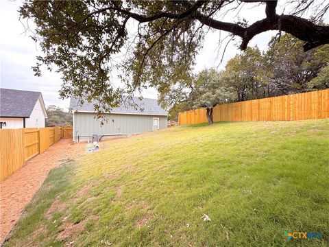 A home in Canyon Lake