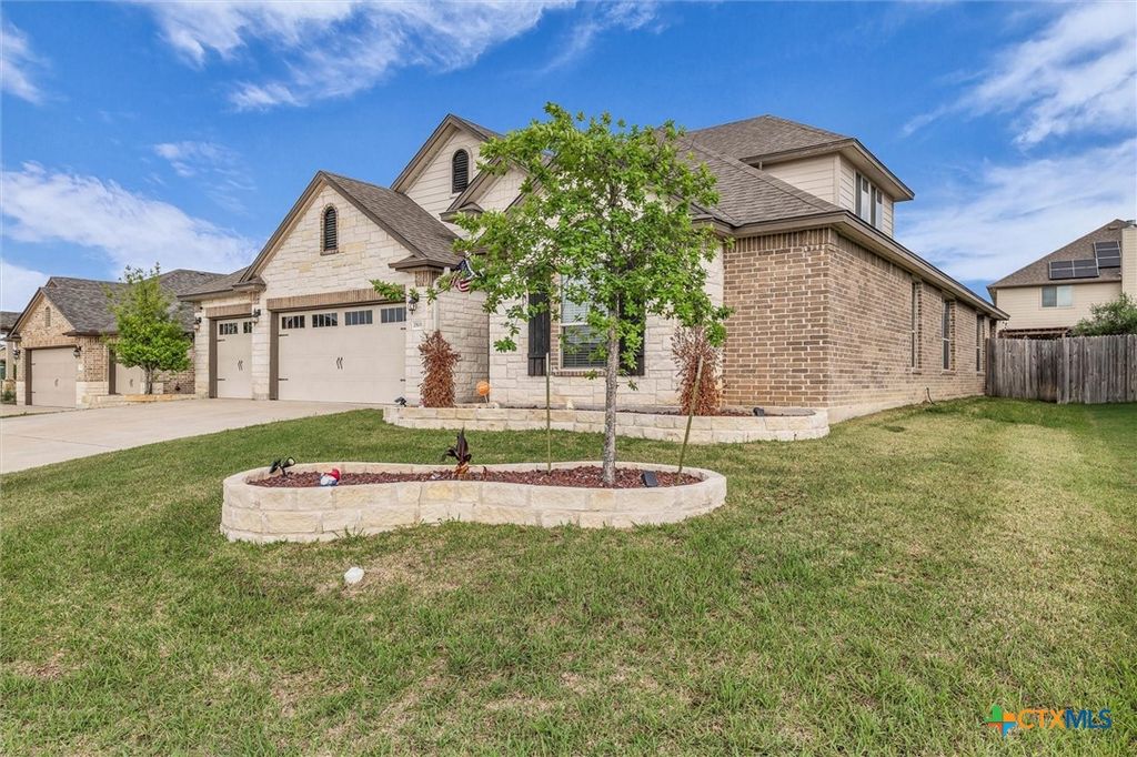 Photo of 2503 Cortona Street, Harker Heights, TX 76548 (MLS # 609960)