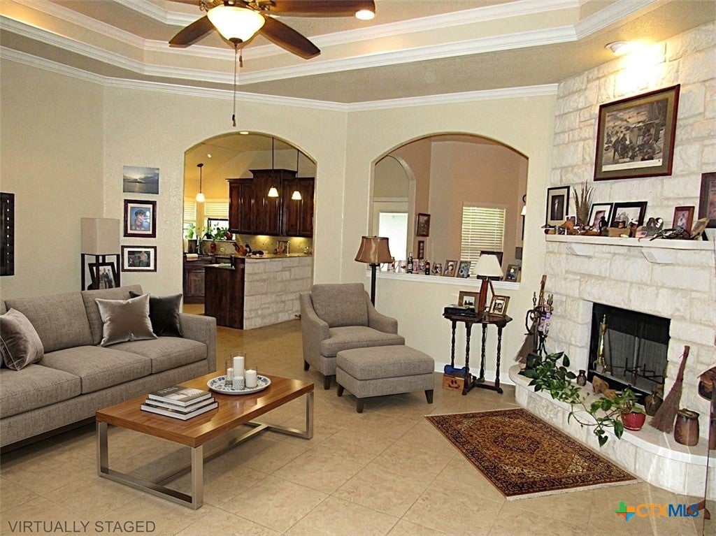 1107 Dry Ridge Road