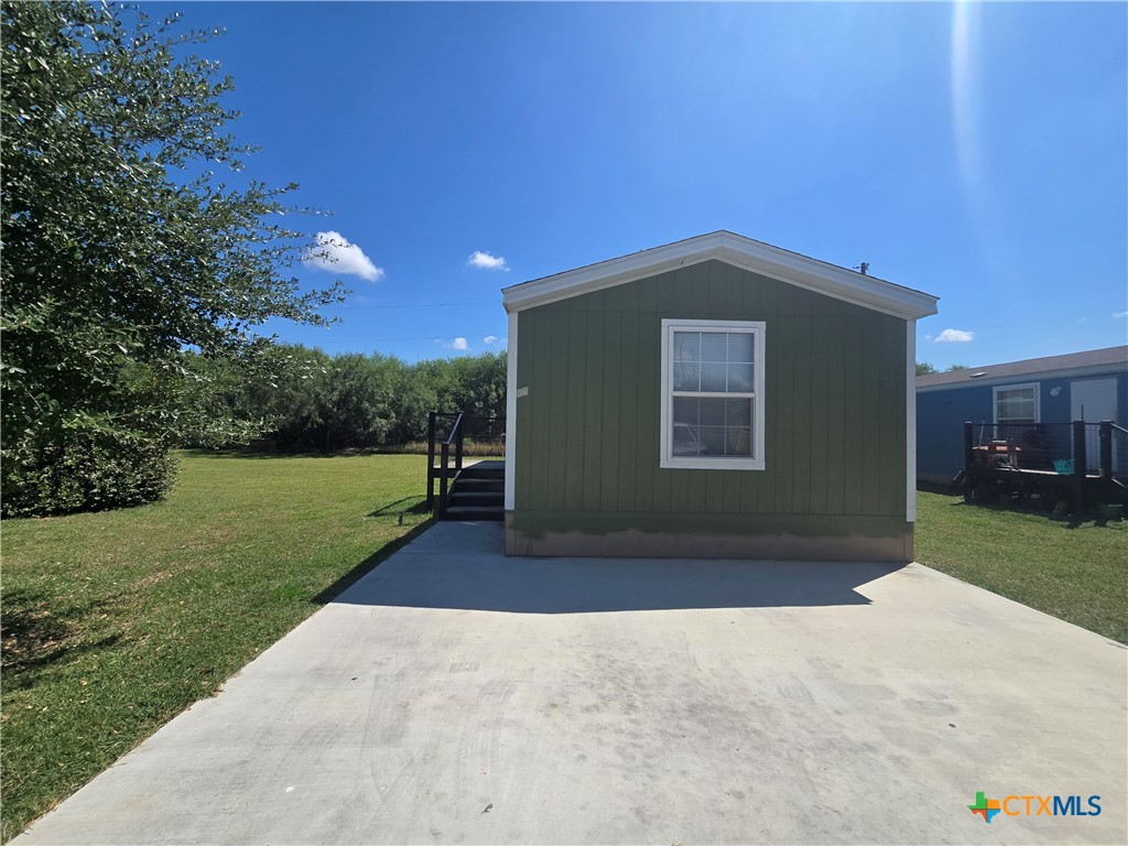 Photo 1 of 17 — 1911 Wald Road 21, New Braunfels, TX 78132