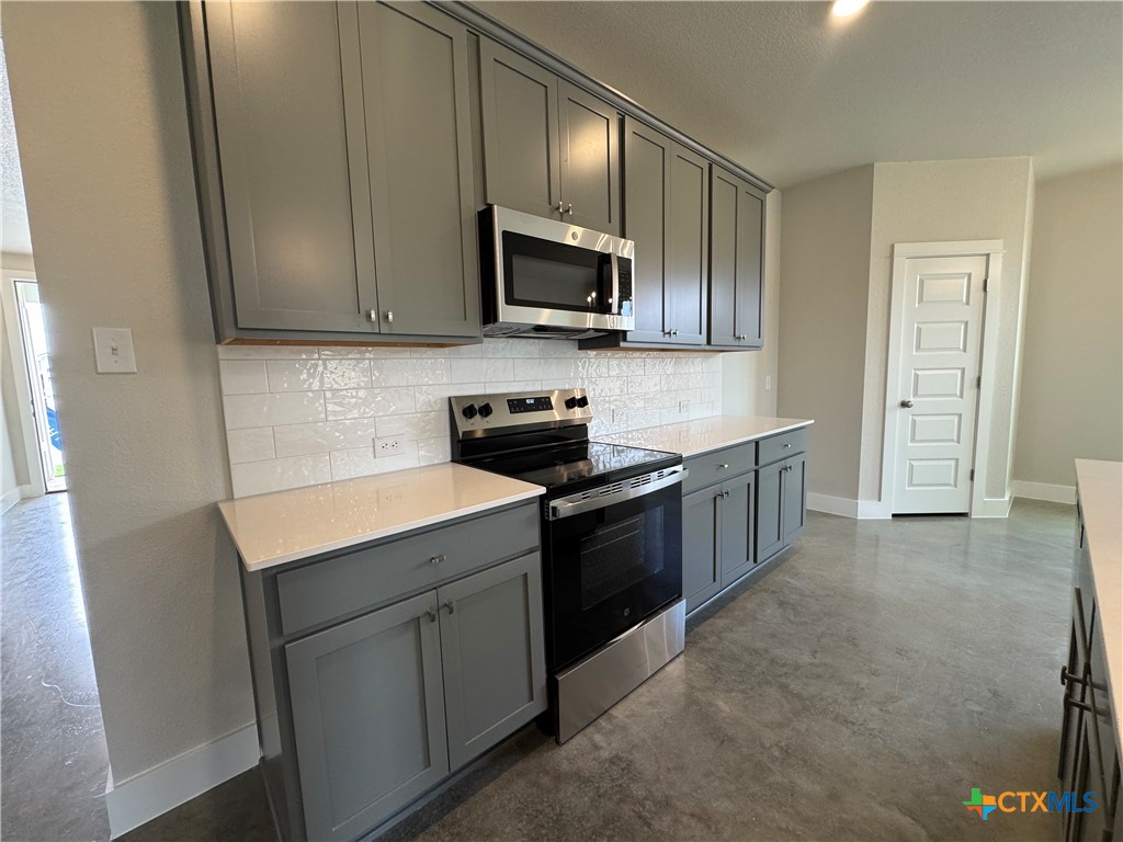 1008 Peppermint Drive